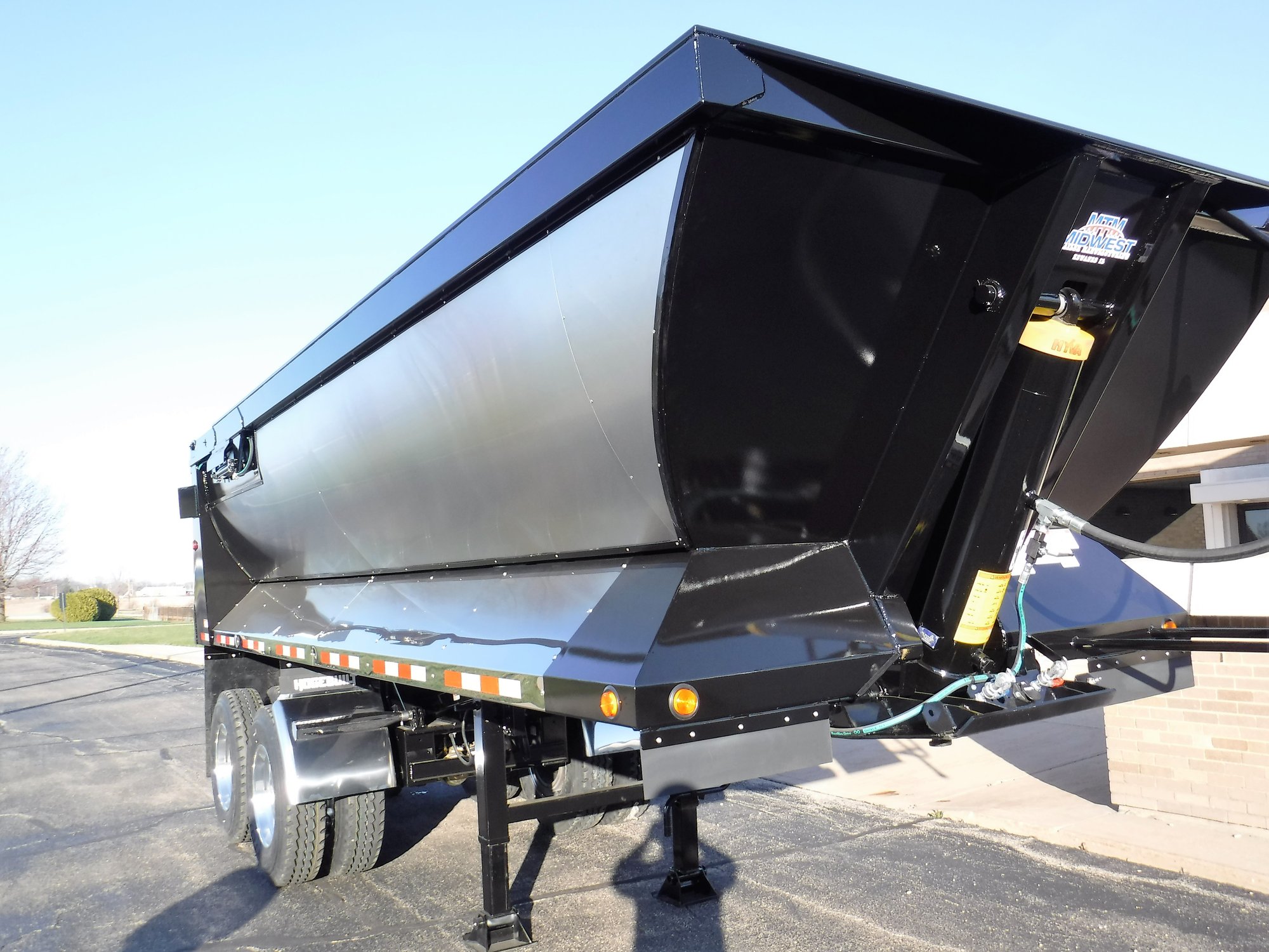 steel MTM trailer